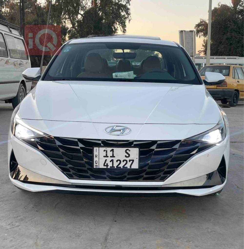 هیوندای ئەلەنترا